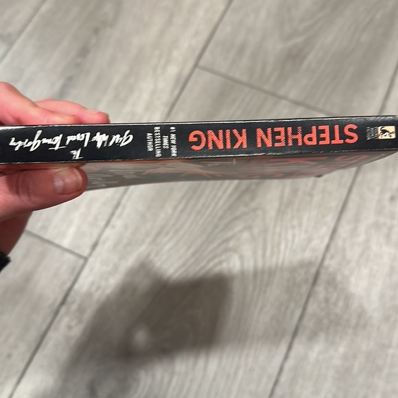 The girl who loved Tom Gordon by Stephen king - Picture 3 of 4